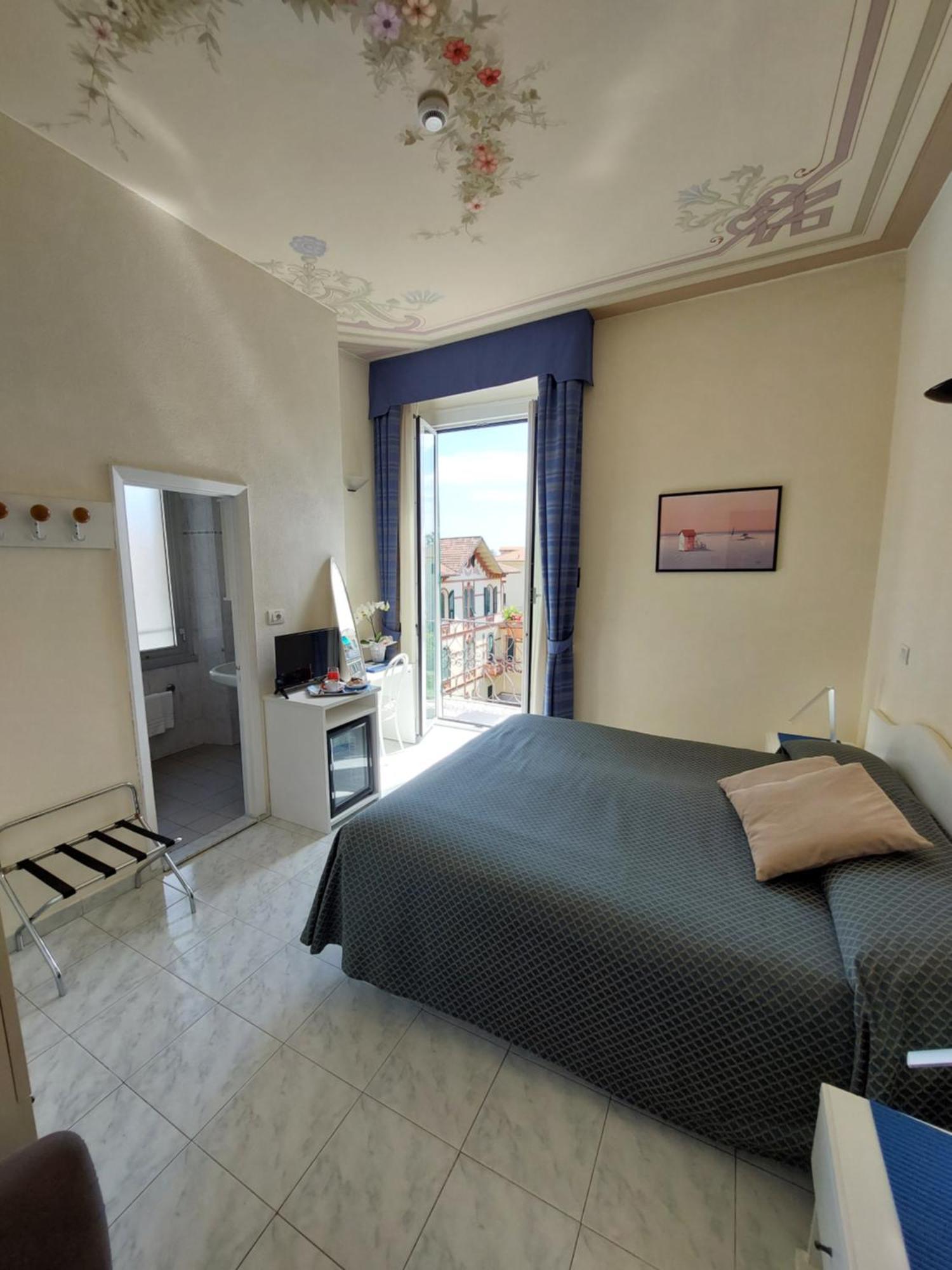 Hotel Stella Rapallo Buitenkant foto