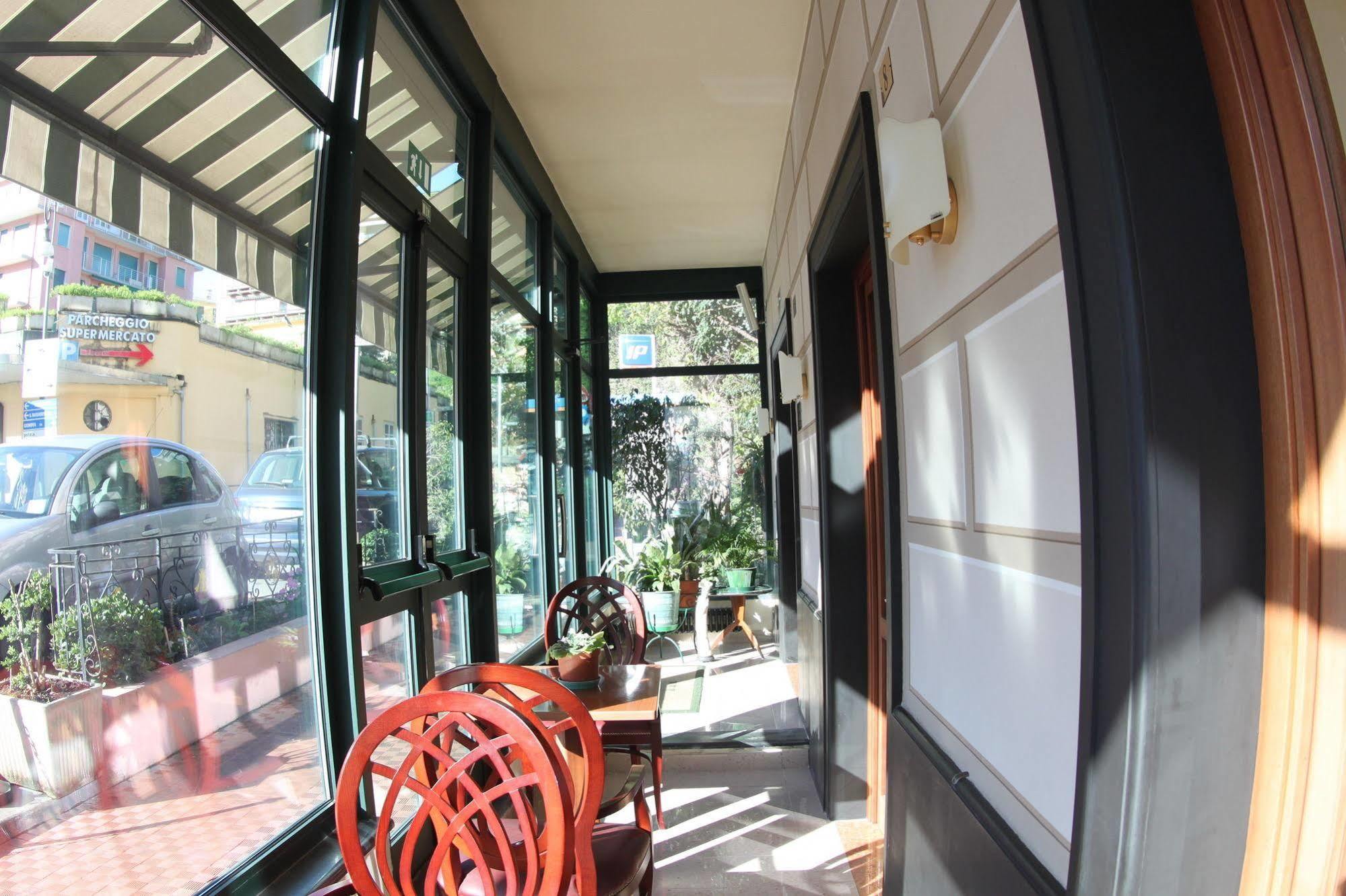 Hotel Stella Rapallo Buitenkant foto
