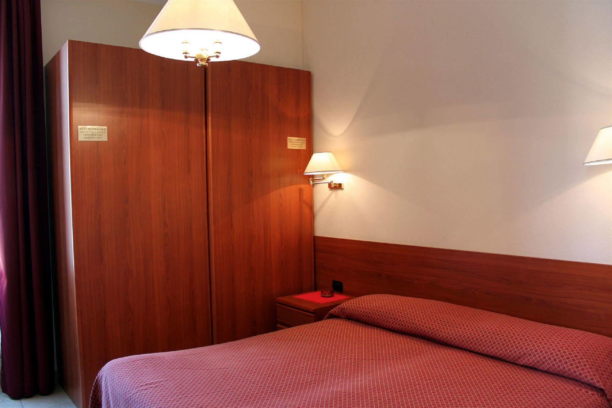 Hotel Stella Rapallo Buitenkant foto